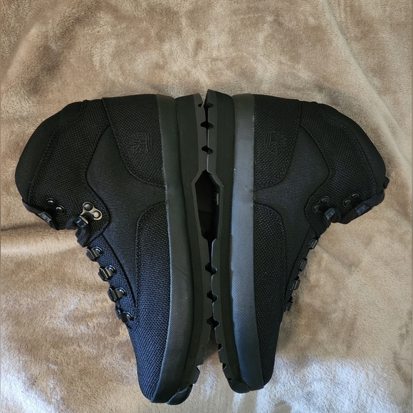 Timberland - Picture 6 of 12